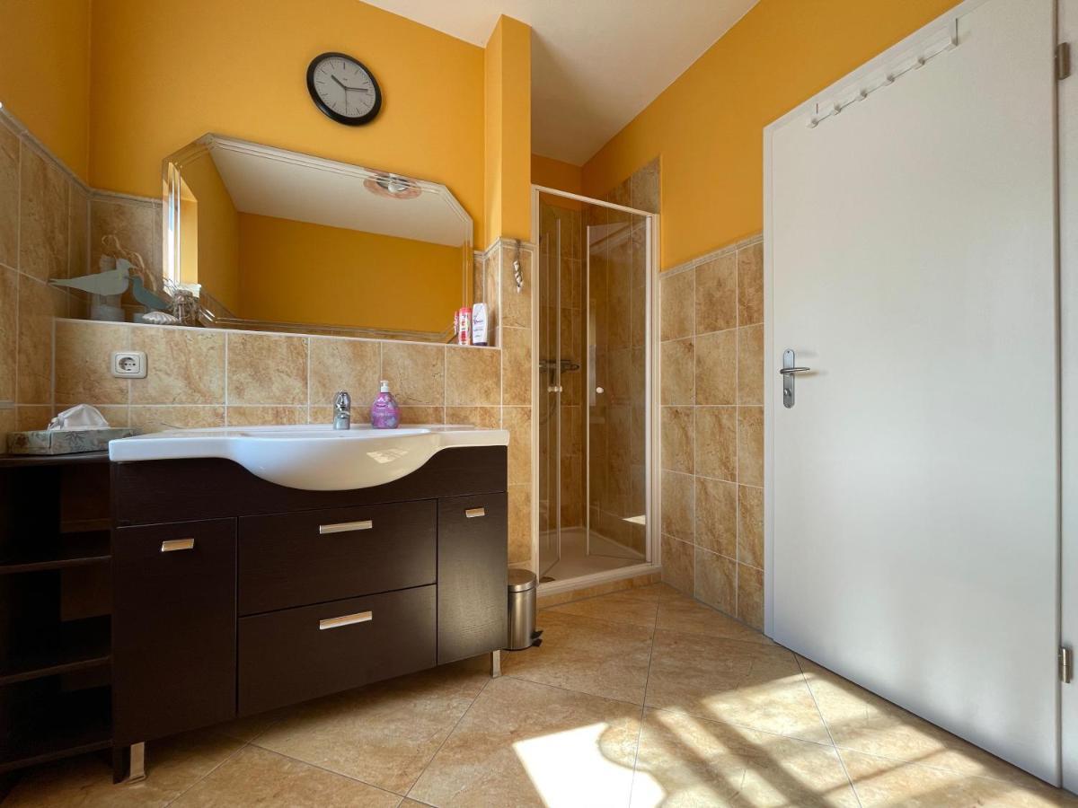 Zentrumsnahe Ferienwohnung Drážďany Exteriér fotografie