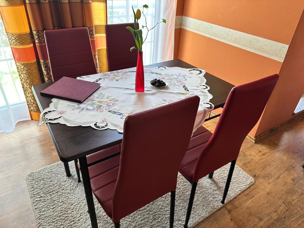 Zentrumsnahe Ferienwohnung Drážďany Exteriér fotografie