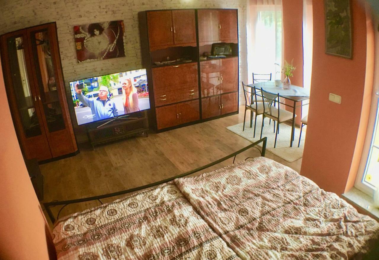 Zentrumsnahe Ferienwohnung Drážďany Exteriér fotografie